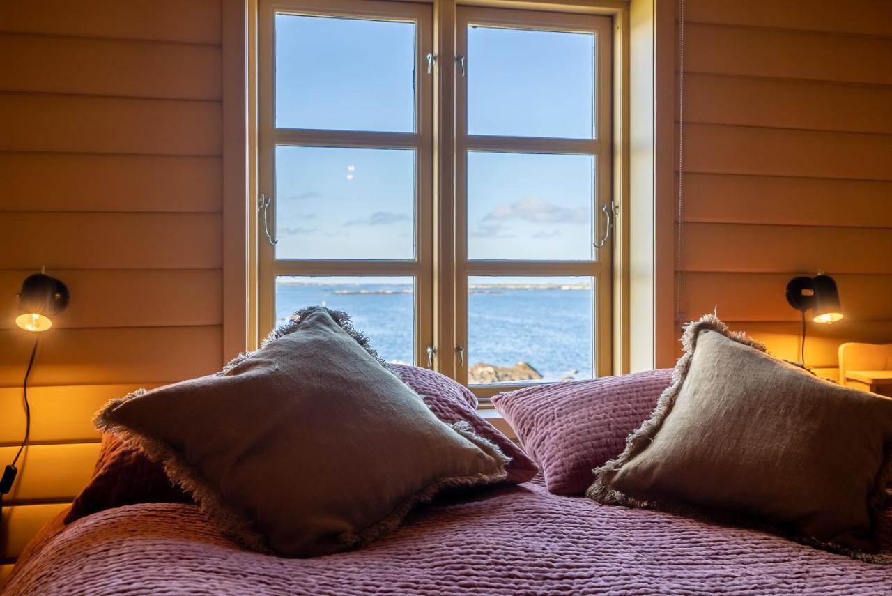 Villa Borgvag - A Unique Seafront Villa In The Heart Of Lofoten Bostad Bagian luar foto