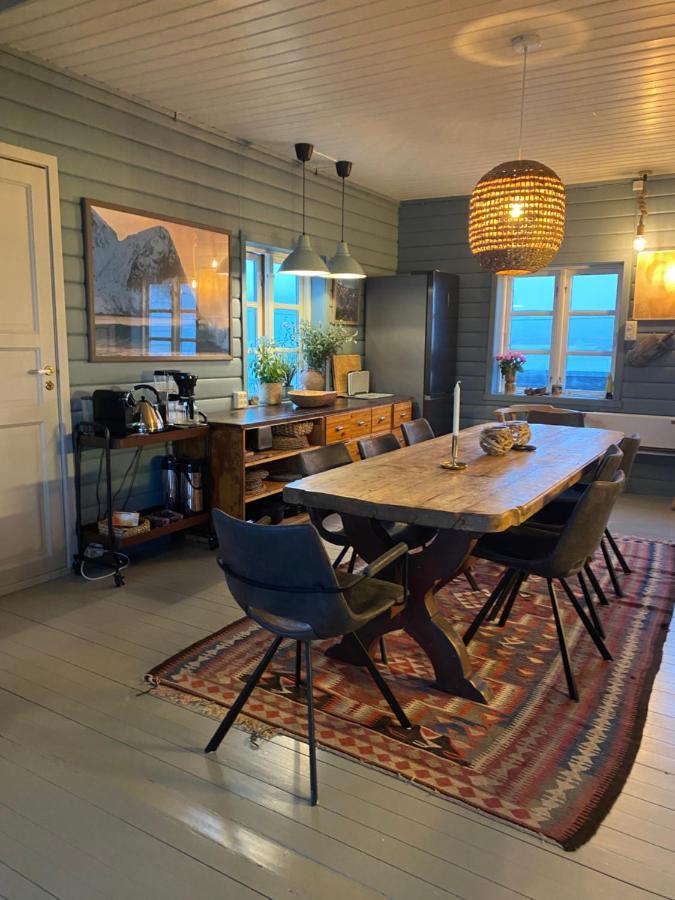 Villa Borgvag - A Unique Seafront Villa In The Heart Of Lofoten Bostad Bagian luar foto