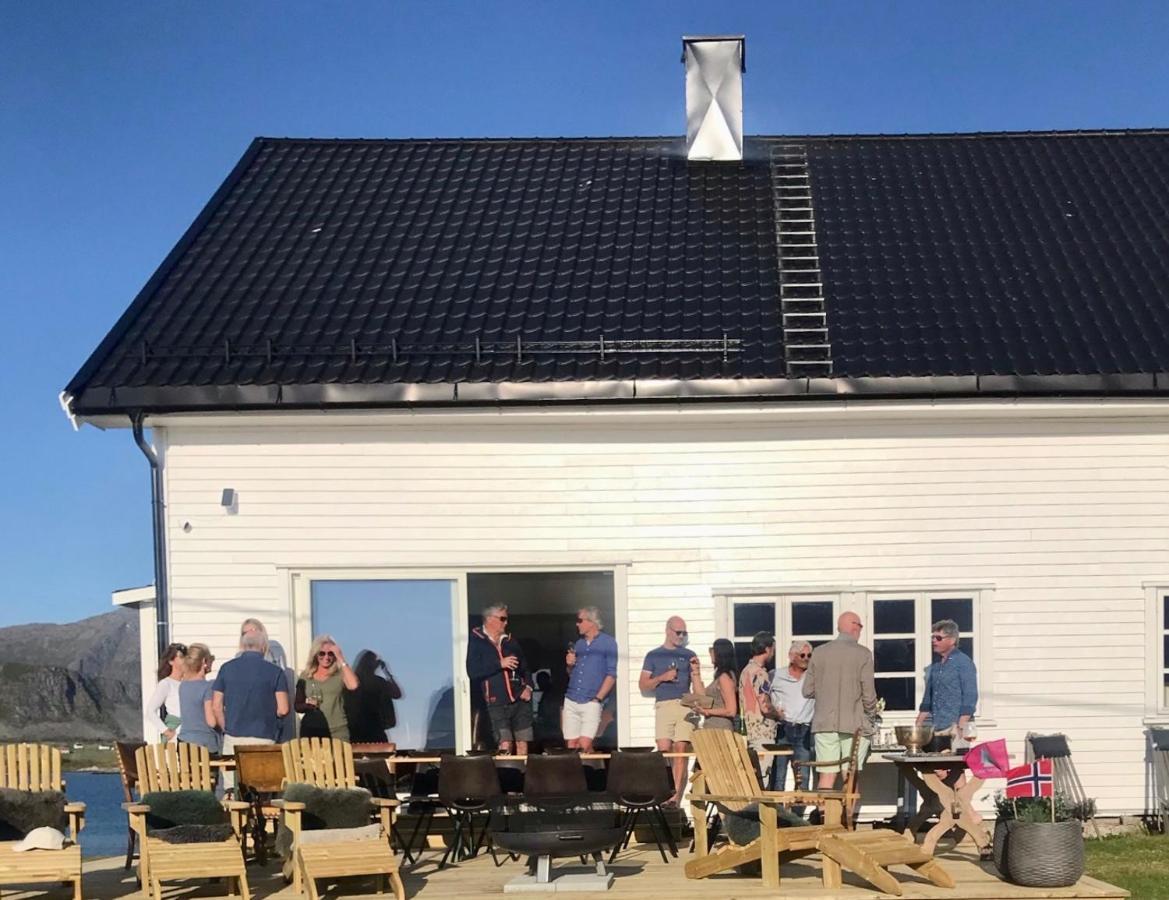 Villa Borgvag - A Unique Seafront Villa In The Heart Of Lofoten Bostad Bagian luar foto